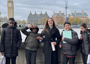 8C trip to the River Thames